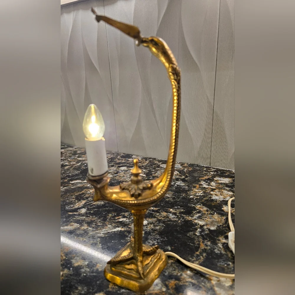 Italian Grand Tour Style Gilt Bronze & Tole Lamp RARE VINTAGE COLLECTIBLE - Picture 3 of 7